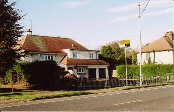 Preliminary work to clear the grounds of 110 Shelford Road, west side of road. Photo: Andrew Roberts, 1 November 2007.
