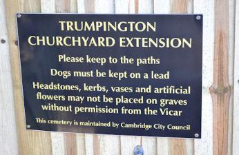 Entrance to Trumpington Churchyard extension, Shelford Road. Photo: Andrew Roberts, 16 May 2014.
