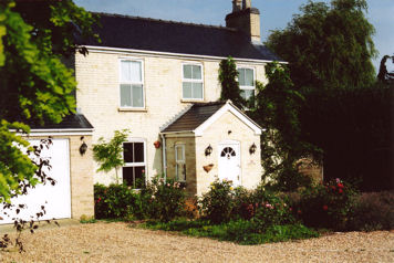 Glebe Farmhouse. Photo: Andrew Roberts, August 2008.